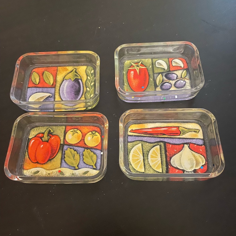 Beautiful small Decorated bowls